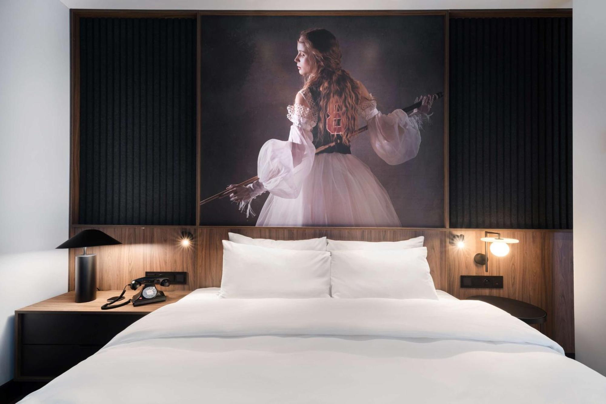 Radisson Red Hotel & Radisson Red Apartments, Krakow Ngoại thất bức ảnh
