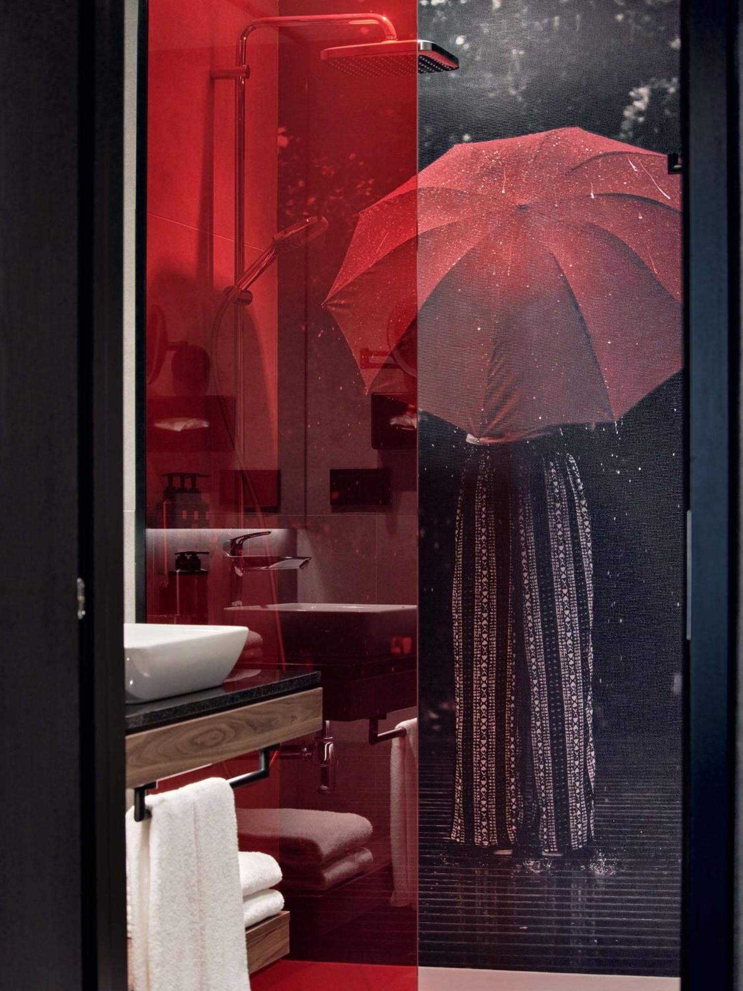 Radisson Red Hotel & Radisson Red Apartments, Krakow Ngoại thất bức ảnh