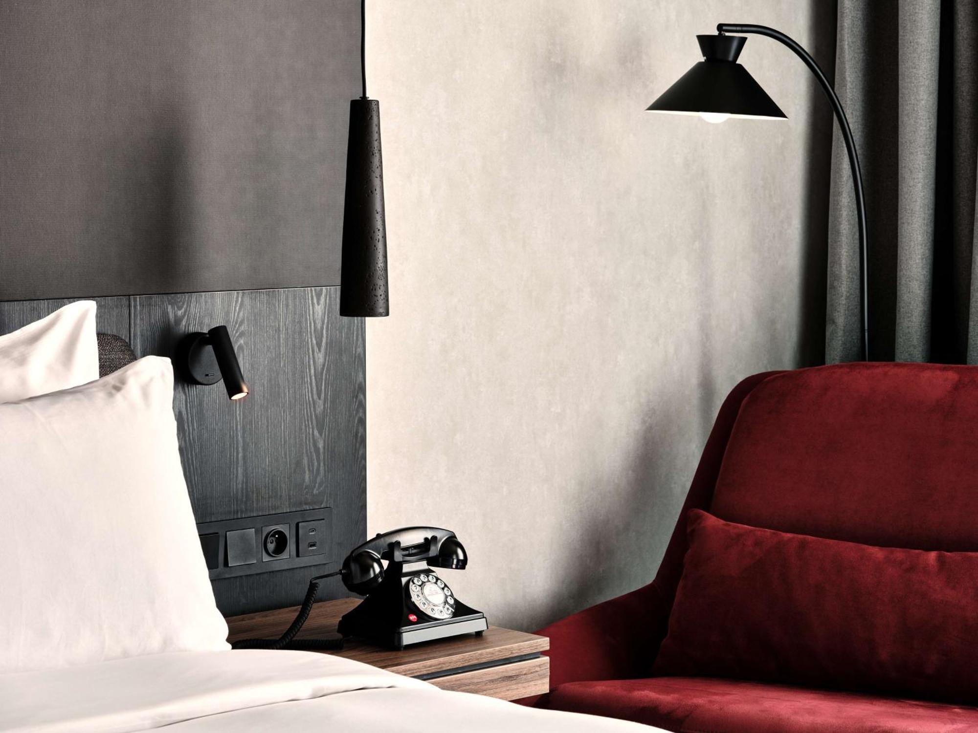 Radisson Red Hotel & Radisson Red Apartments, Krakow Ngoại thất bức ảnh