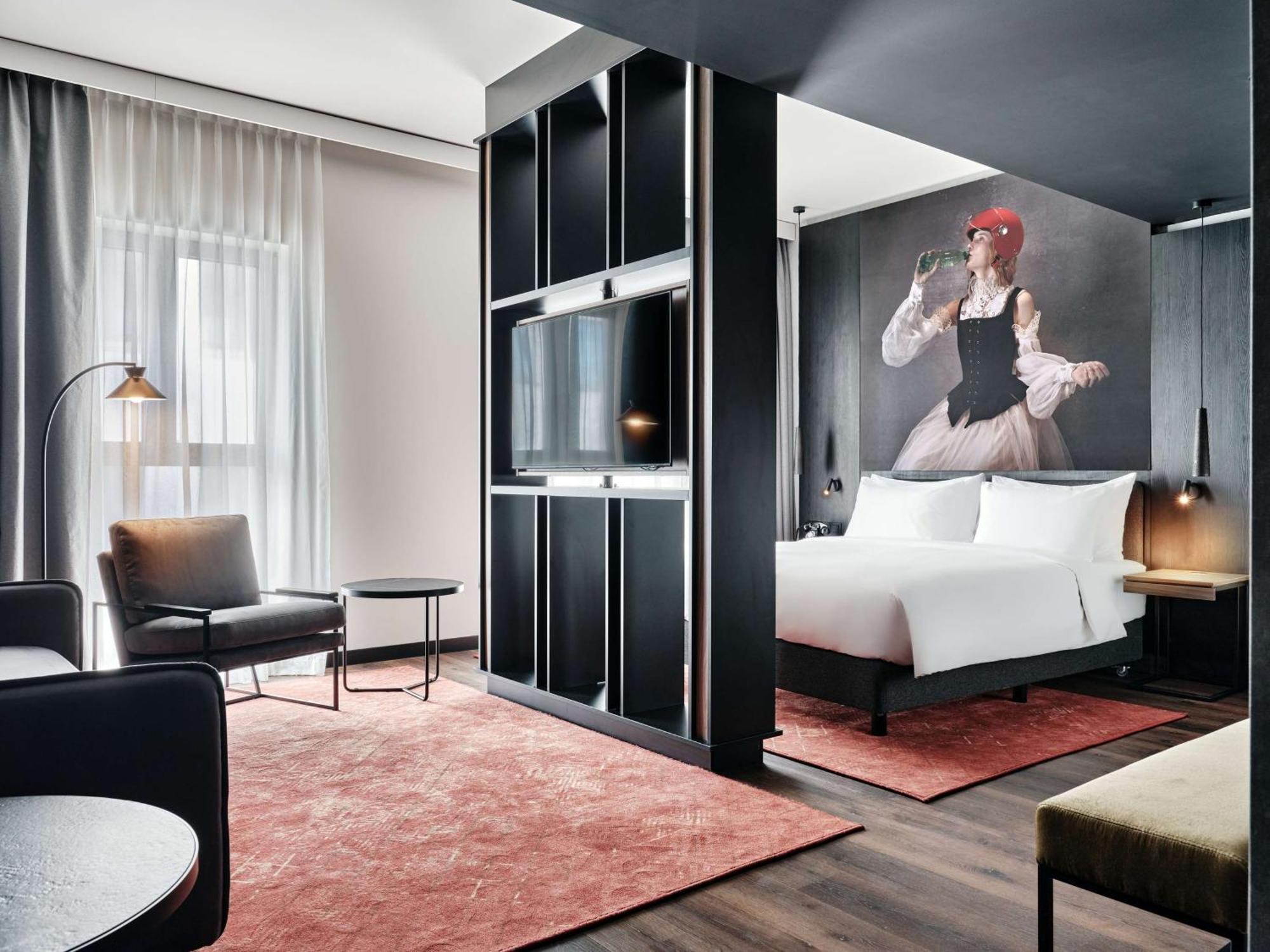 Radisson Red Hotel & Radisson Red Apartments, Krakow Ngoại thất bức ảnh