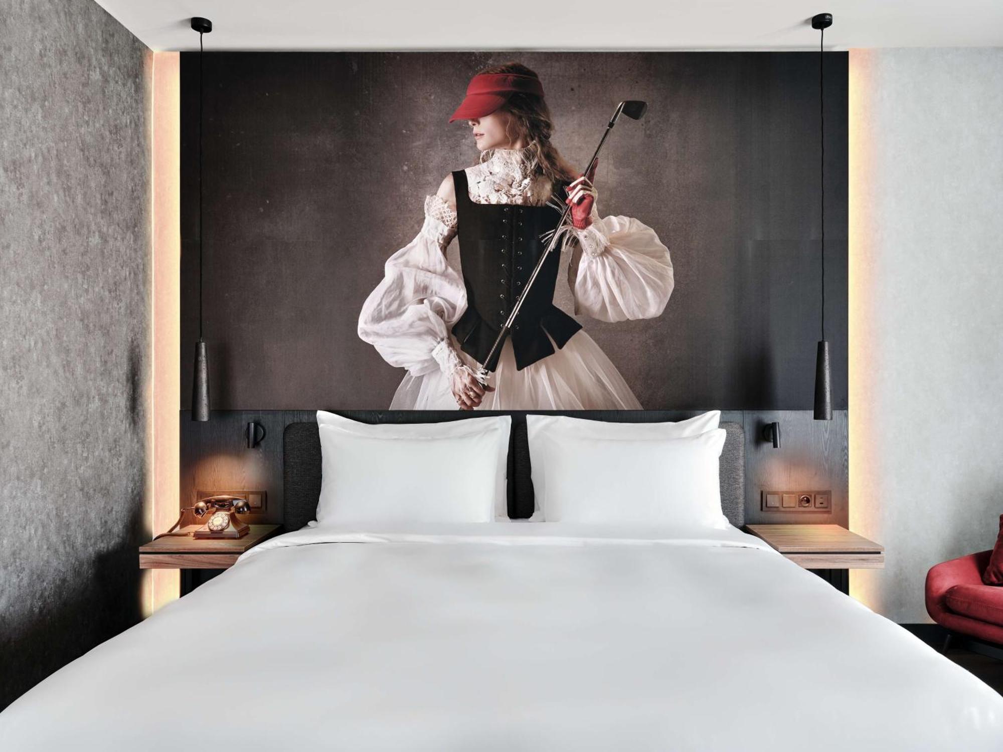 Radisson Red Hotel & Radisson Red Apartments, Krakow Ngoại thất bức ảnh